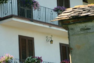 Immagini e Angoli di Pogno